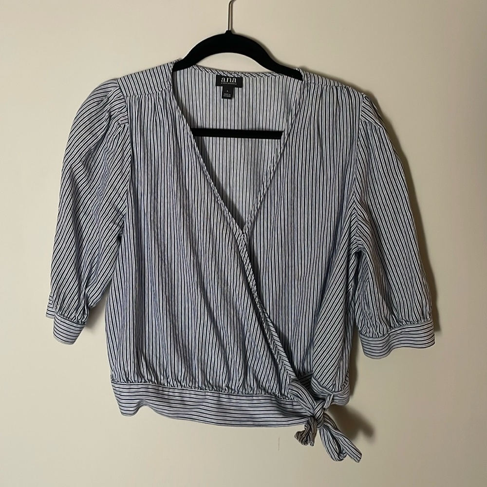 Cute blue and white all cotton crop wrap top, puff sleeves, surplice design
